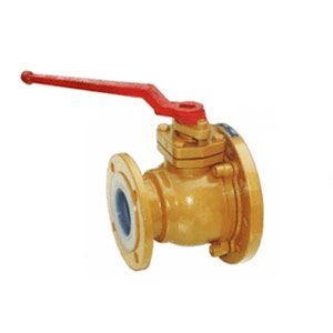 �������y